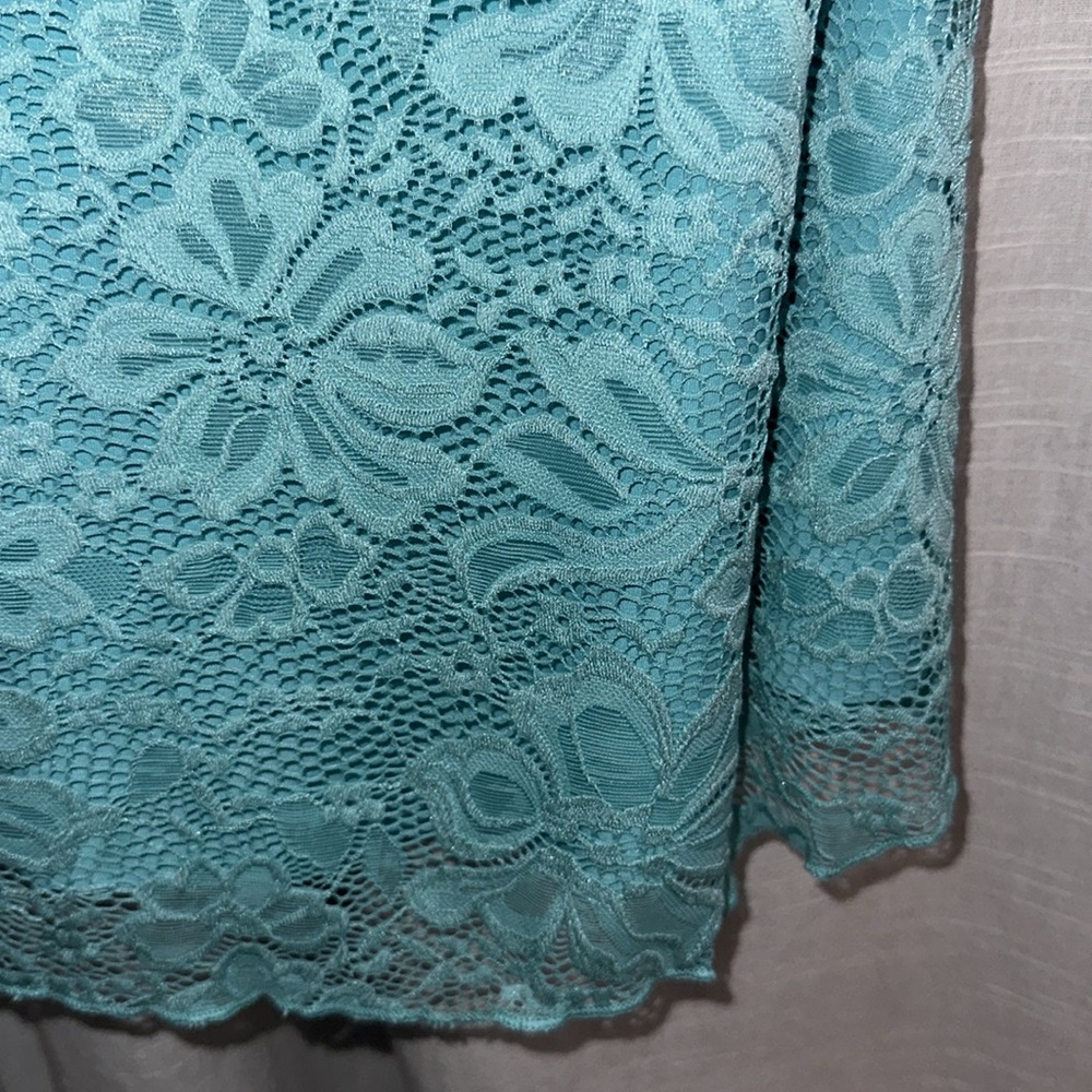 Princess Polly Aqua Lace Top - Picture 8 of 8